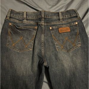 Wrangler Retro Relaxed Bootcut, Size 33x34